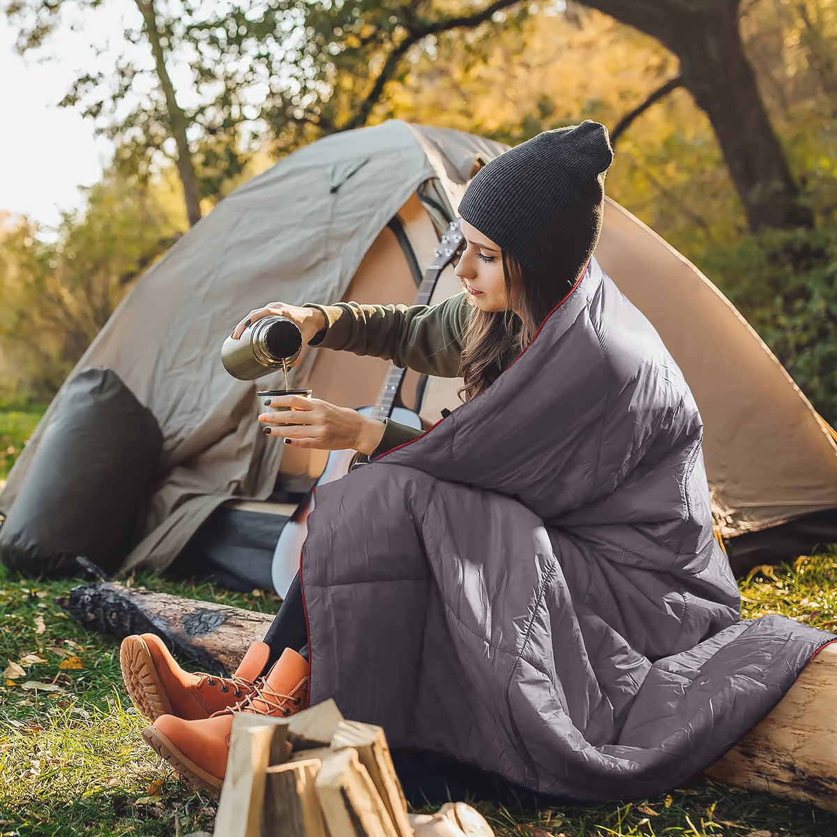 Outdoor Puffy Blanket — Foldable & Lightweight