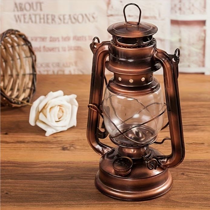 Vintage Iron Kerosene Lantern – Outdoor Camping & Home Decor Light